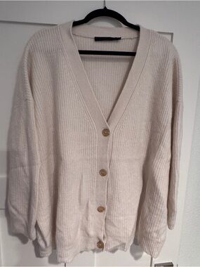 Jenni Kayne Cashmere Cream Ribbed V-Neck Button Cardigan